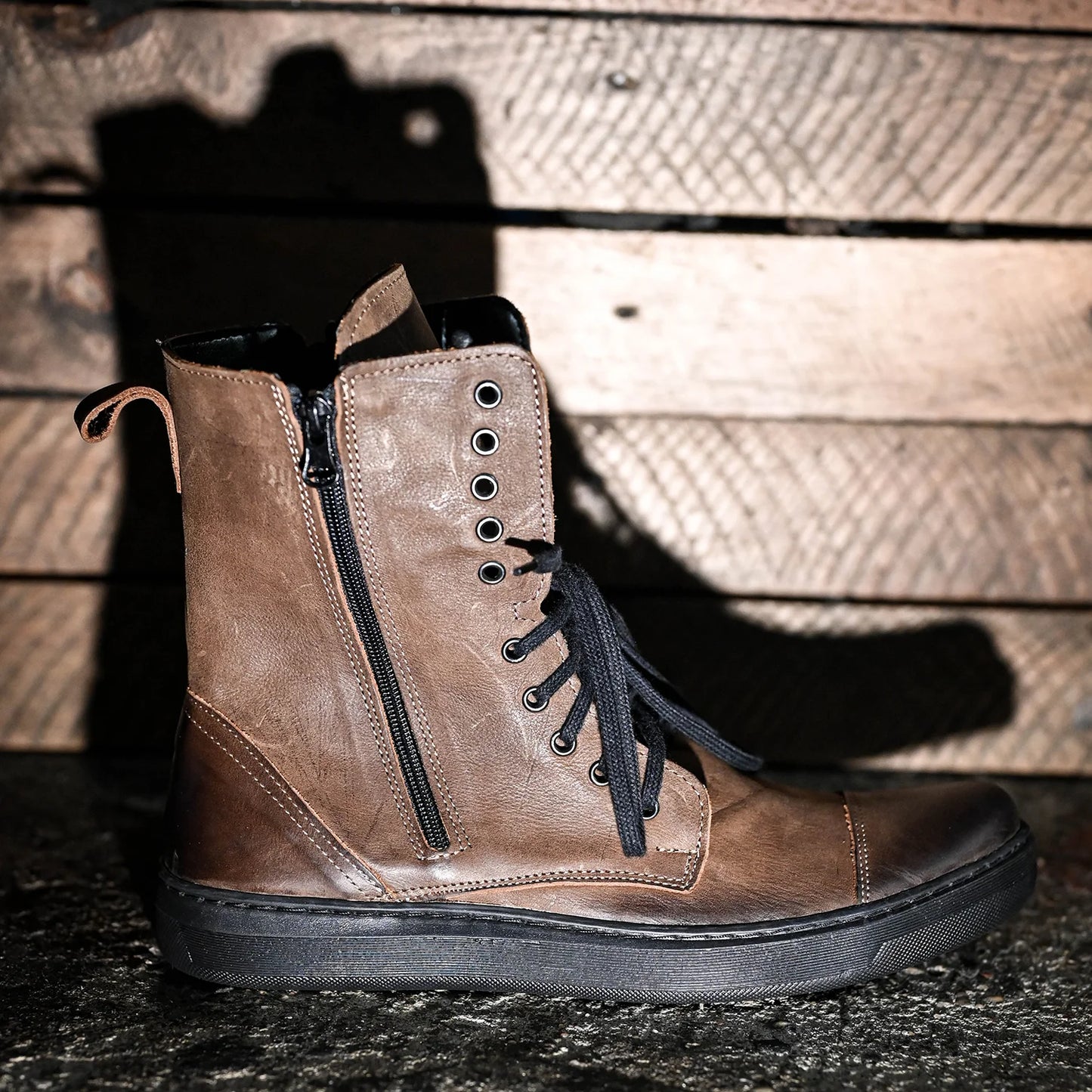 Pánské vysoké kožené boty Liam Hnědé – ručně šité boty z italské kůže | KarolShoes