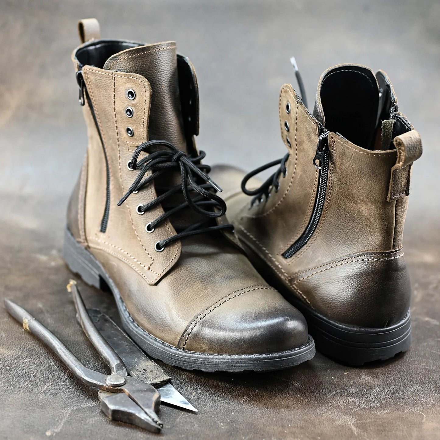Pánské kožené boty Elegant Hnědé – ručně šité boty z italské kůže | KarolShoes