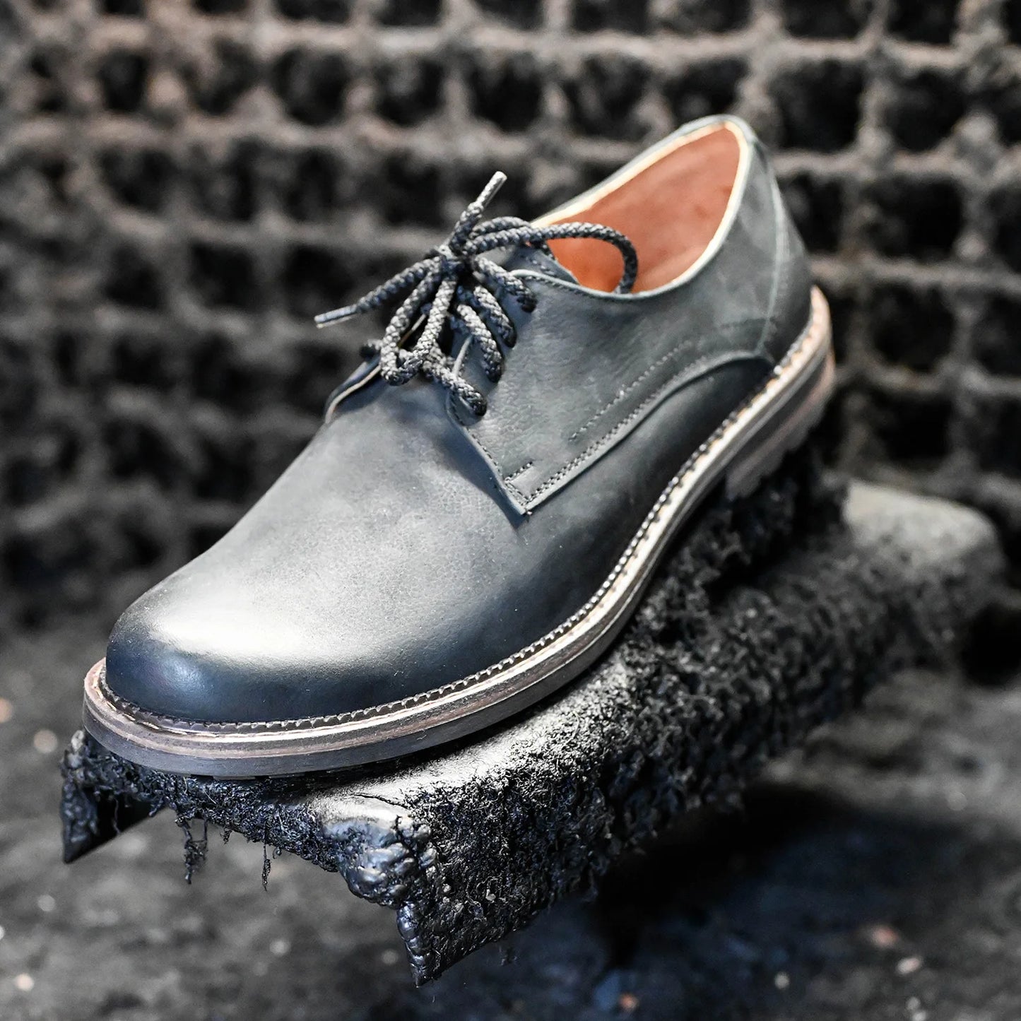 Pánské kožené derby polobotky Aldo – ručně šité černé | KarolShoes