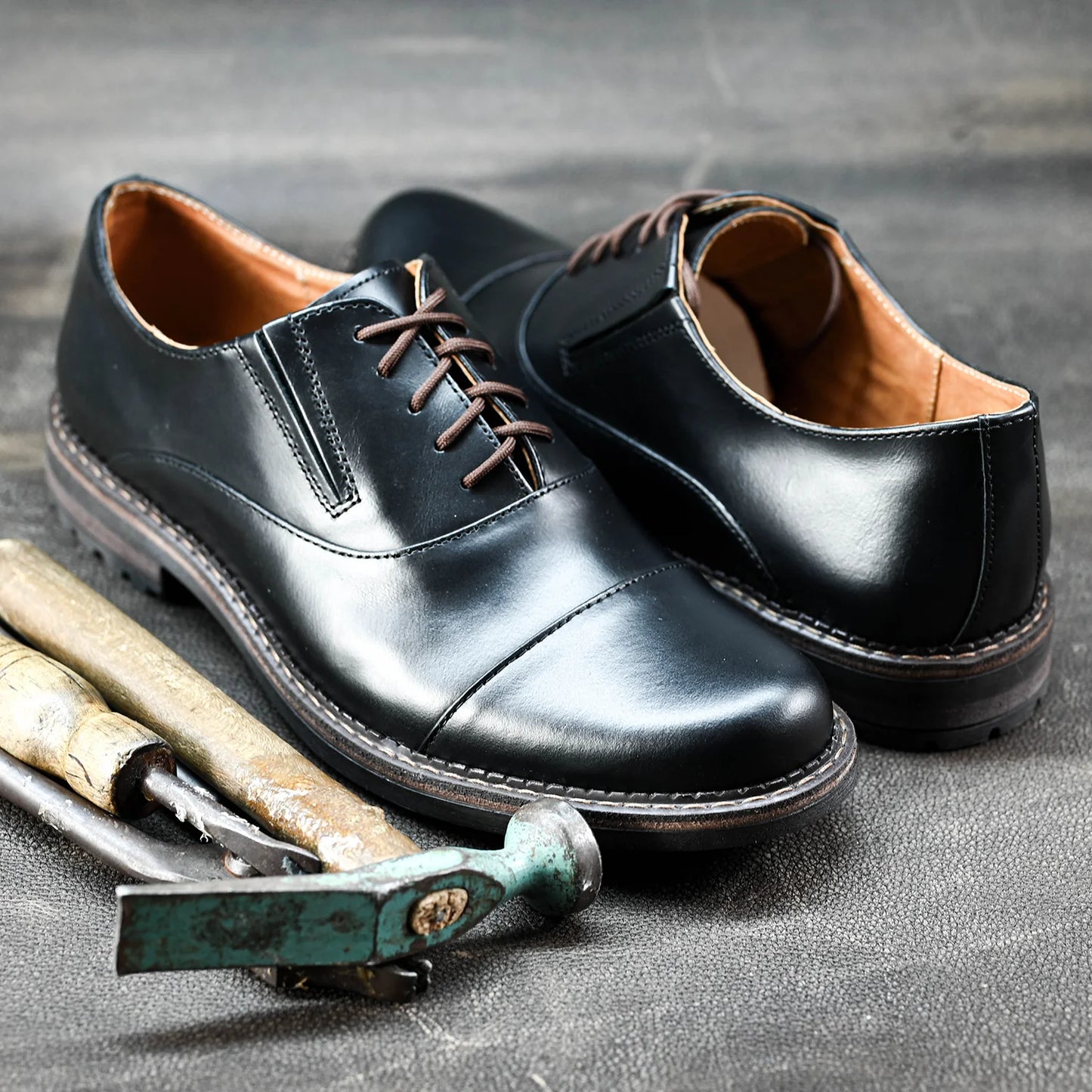 Black Leather Men’s Derby Shoes – Enzo | KarolShoes