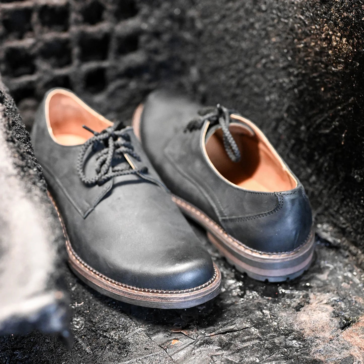 Pánské kožené derby polobotky Aldo – ručně šité černé | KarolShoes