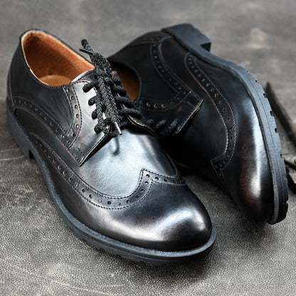 Black Leather Men’s Brogues – Hand-Stitched – Oxford Ridge | KarolShoes